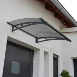 Auvent Marquise Gris AQUILA™ 1500 – Canopia By Palram -Jardin Extérieur Boutique auvent marquise gris aquila 1500 palram canopia 3