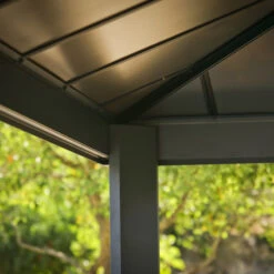 Tonnelle Dallas 6100 En Aluminium Et Polycarbonate Isolant Avec éclairage – Palram - Canopia -Jardin Extérieur Boutique tonnelle dallas 6100 en aluminium et polycarbonate isolant avec eclairage palram 4